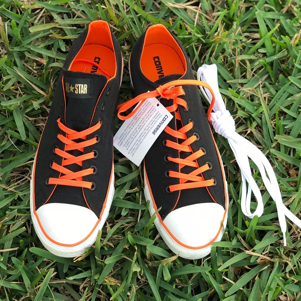 NWT Converse CT All Ox Black/Orange M AUTHENTIC - Picture 2 of 7